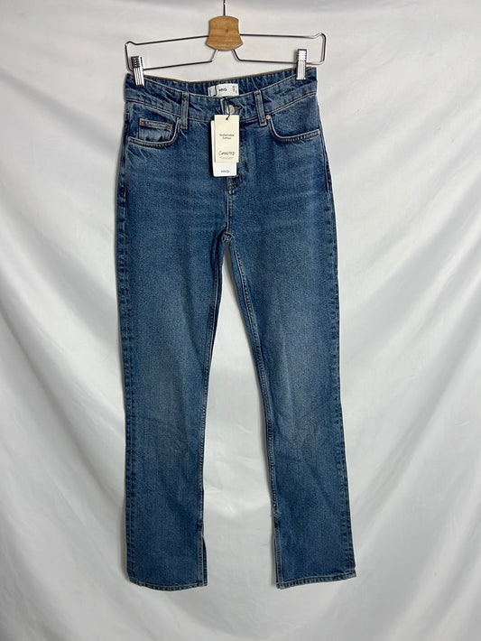 MANGO. Straight-leg jeans with slits. Size 34