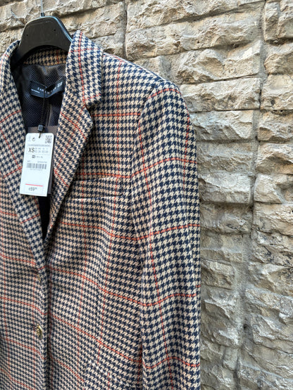 ZARA. Blazer pata de gallo