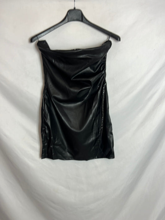 ZARA. Vestido negro efecto piel. T S
