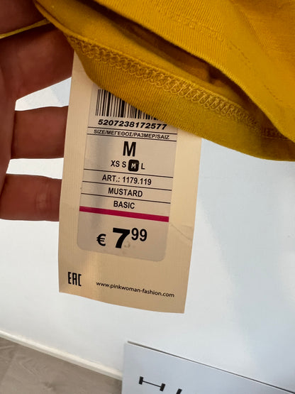 PINK WOMAN. top mostaza T.s