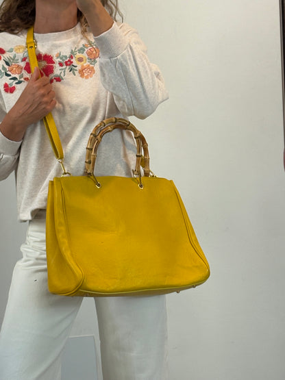 ROBERTO DELLA CROCE. Bolso tote piel asa bambú