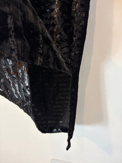 INTROPIA. Falda midi texturas