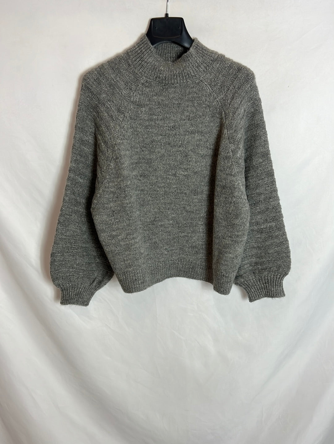 ZARA. Jersey gris cuello perkins T.m
