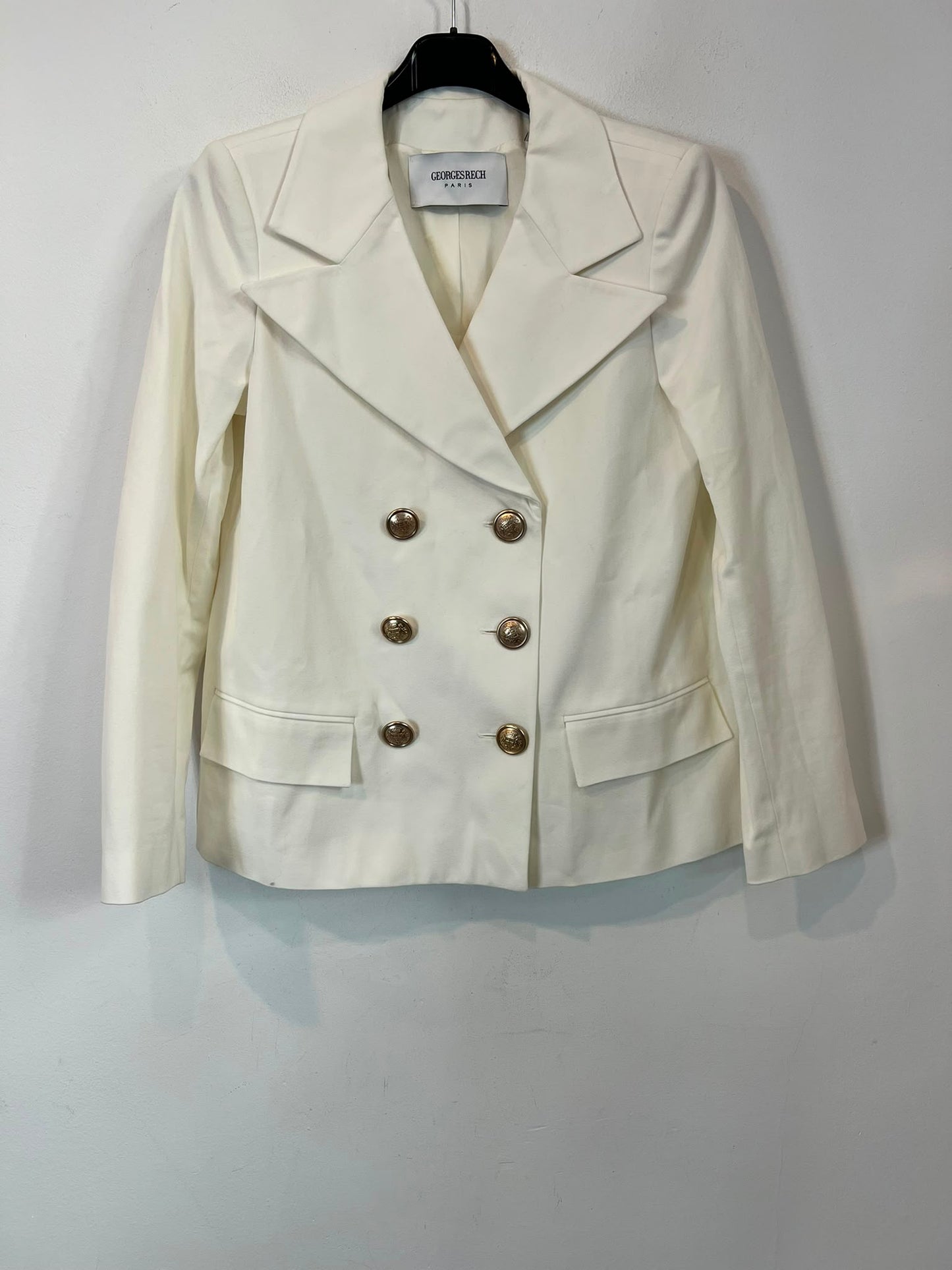 GEORGES RECH. Conjunto pantalón y blazer blanca cruzada