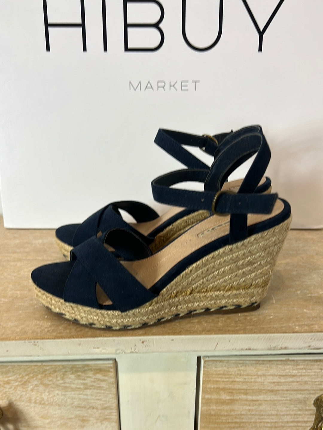 OYSHO. Alpargata cuña azul T.37