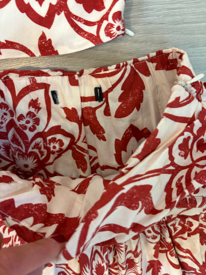 ZARA. Conjunto top y falda estampados