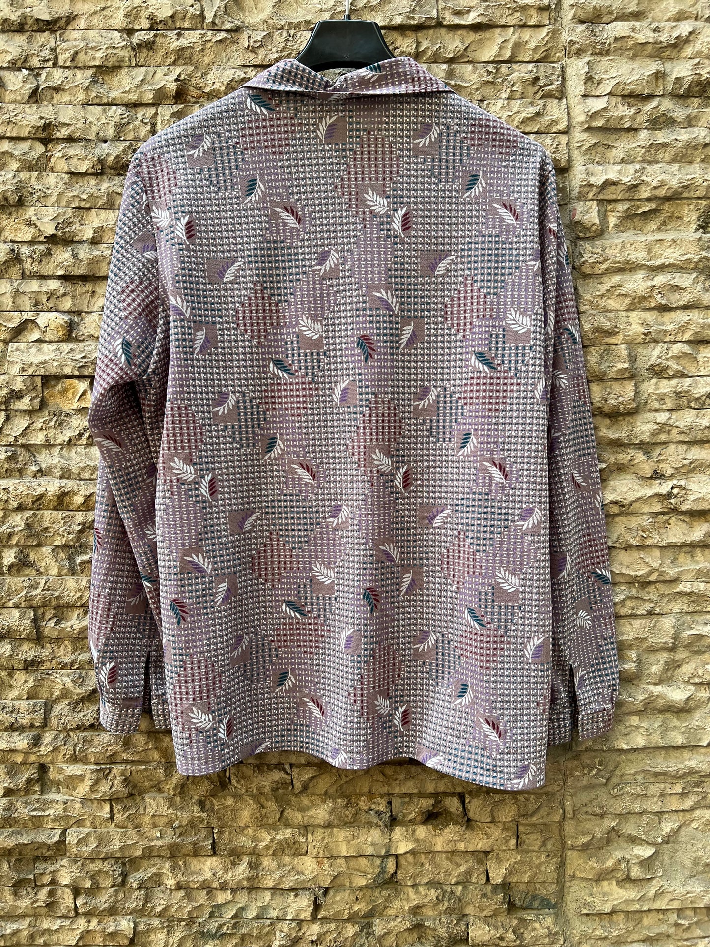 OTRAS. Blusa morada vintage T.u(m)