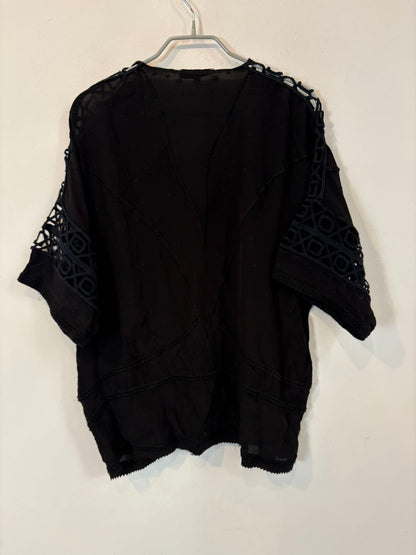 IRO. Top negro bordados detalle mangas