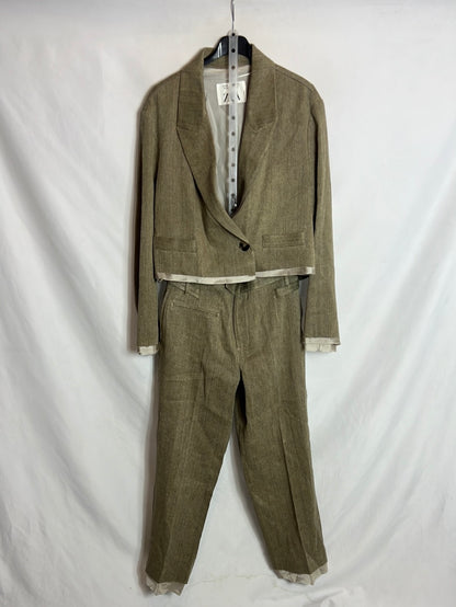 ZARA. Total look verde jaspeado. T XS