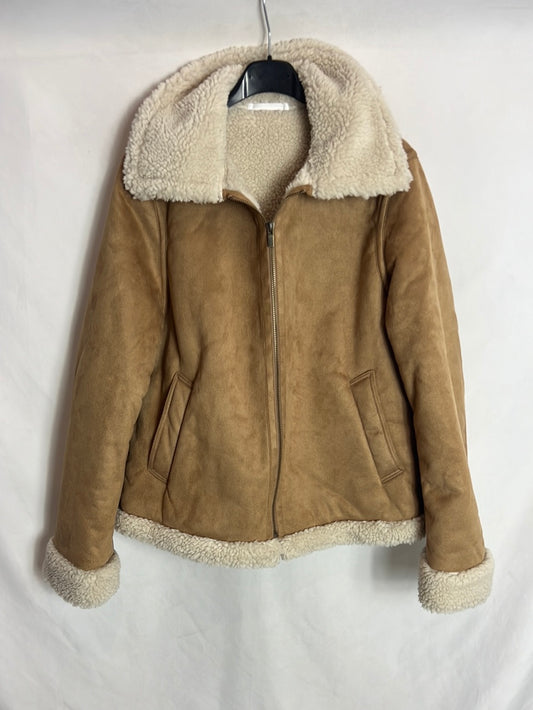 UNIQLO. Abrigo camel borrego T.s