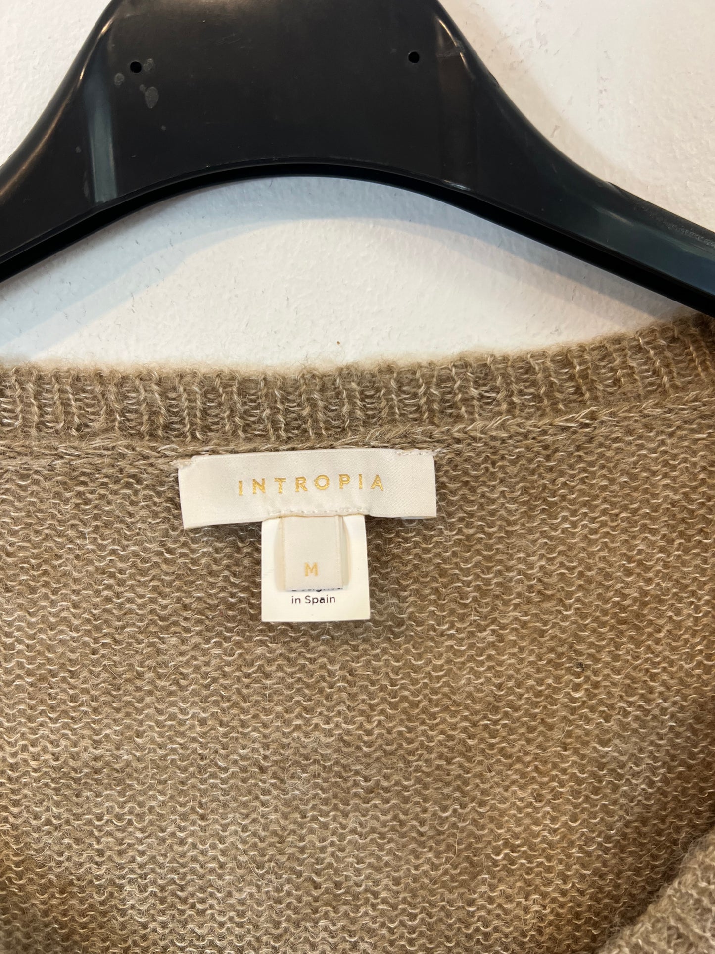 INTROPIA. Jersey beige con dibujos T.m