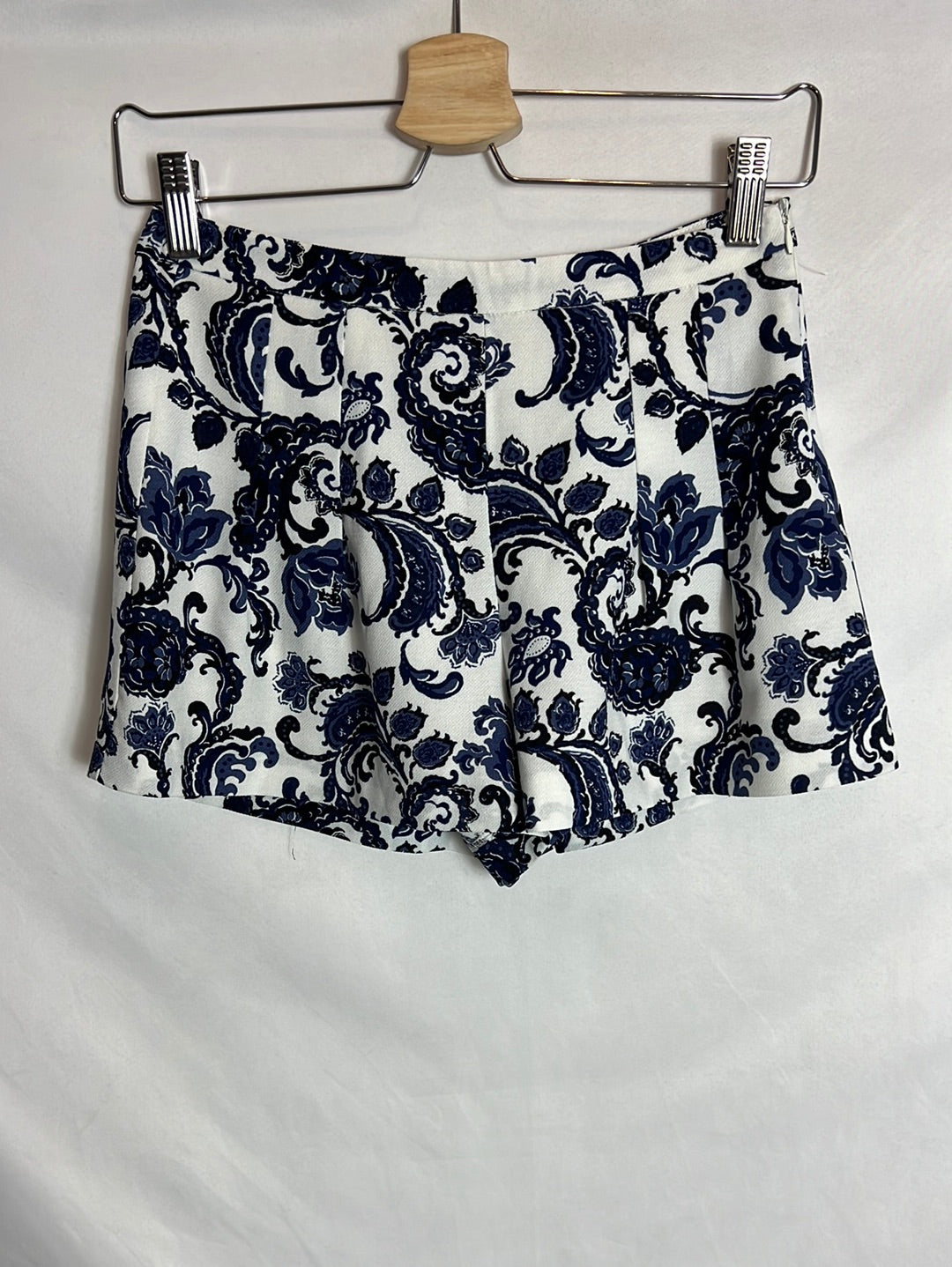 FOREVER21. Pantalón corto estampado T.xs