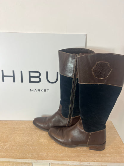 ALPE. Botas doble textura. T 40