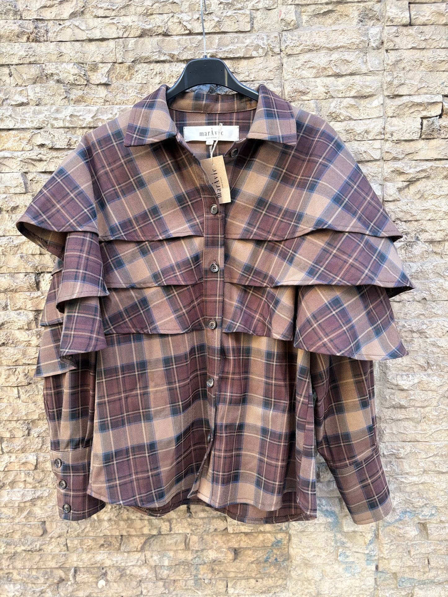 MARÁVIC. Ruffled checkered shirt. TS