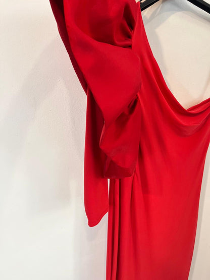 Vestido largo rojo manga volante