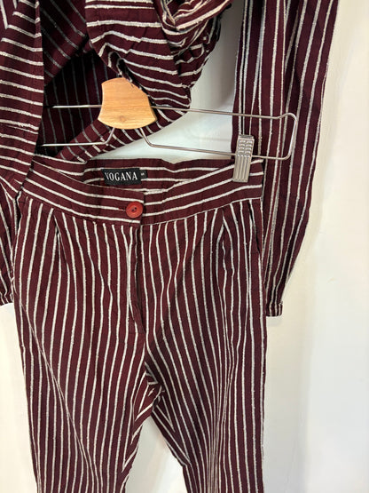 VOGANA. Conjunto top y pantalón textura volante