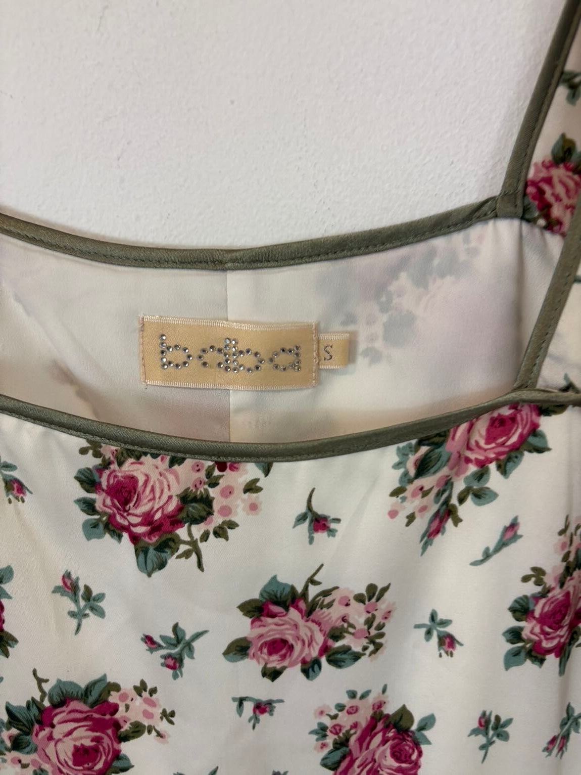 BDBA. Vestido corto seda estampado