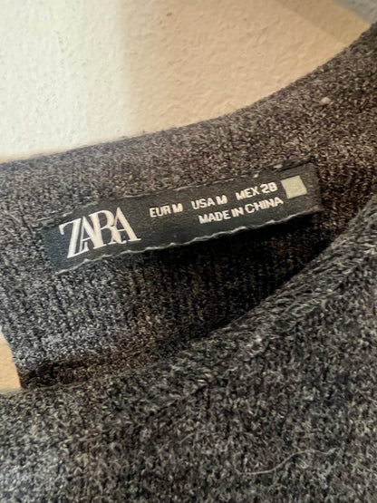 ZARA. Vestido midi punto gris. T M