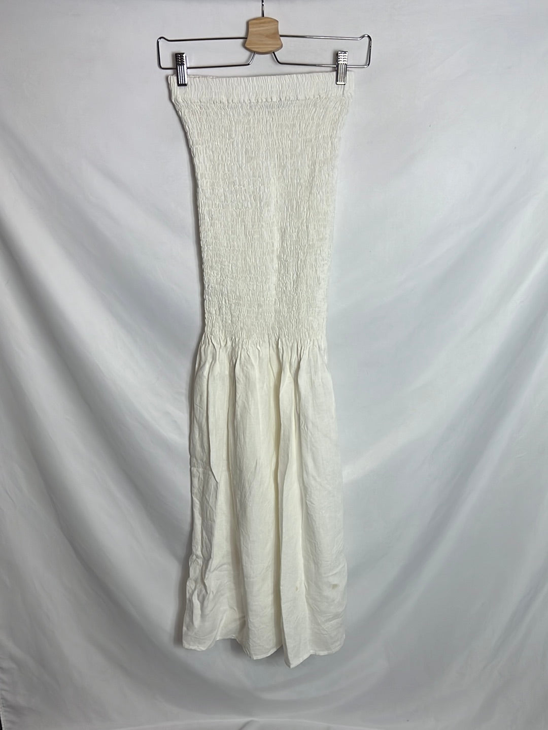 NUTKA STUDIOS. Vestido palabra de honor / falda larga Lino blanco. T XS/S