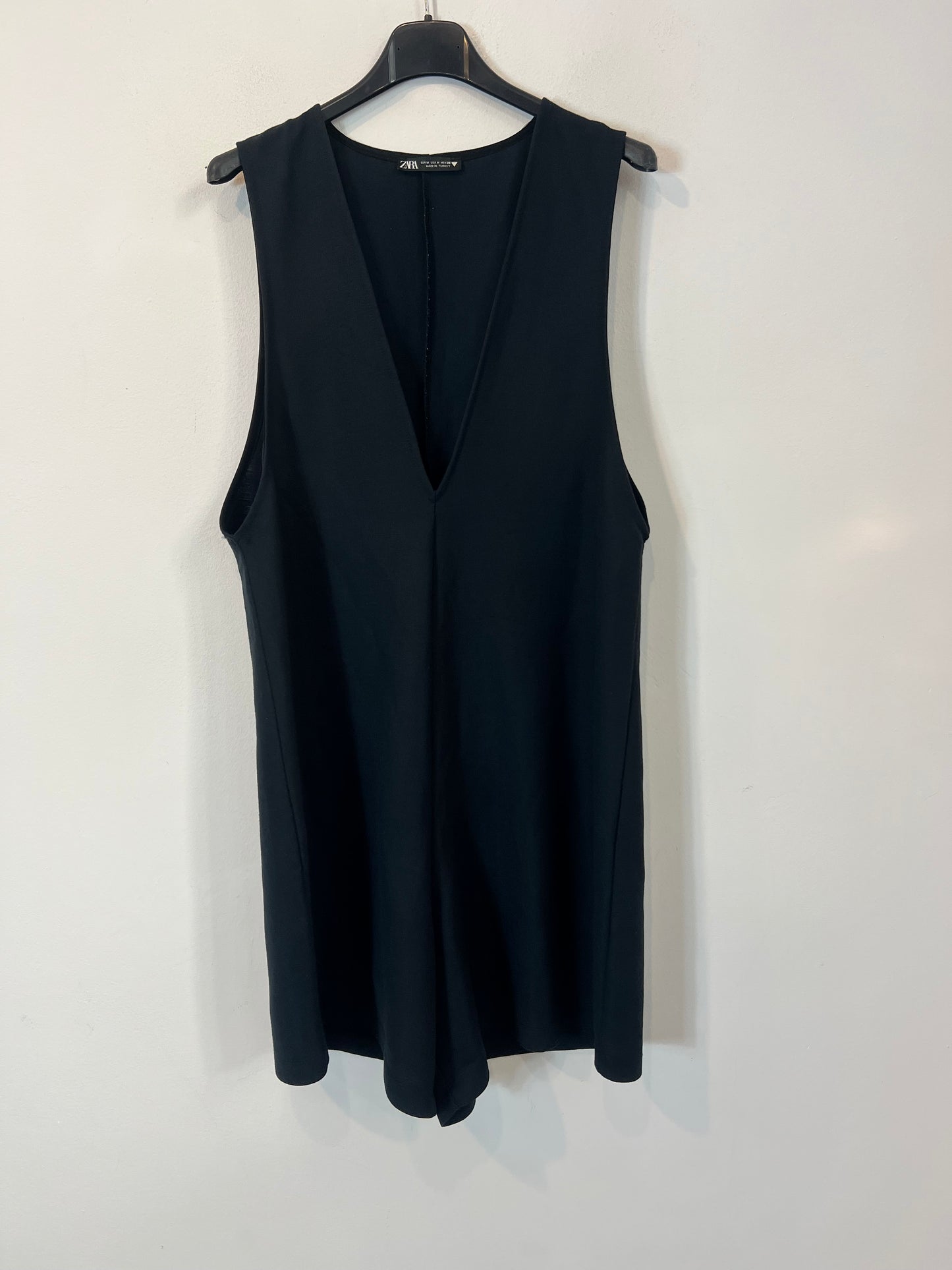 ZARA. Mono azul fluido