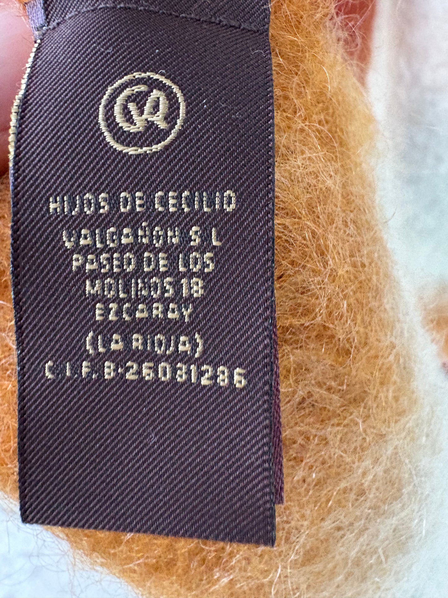 MANTAS EZCARAY. Bufanda mohair colores