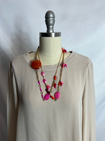 OTRAS. Collar cadena dorada pedreria