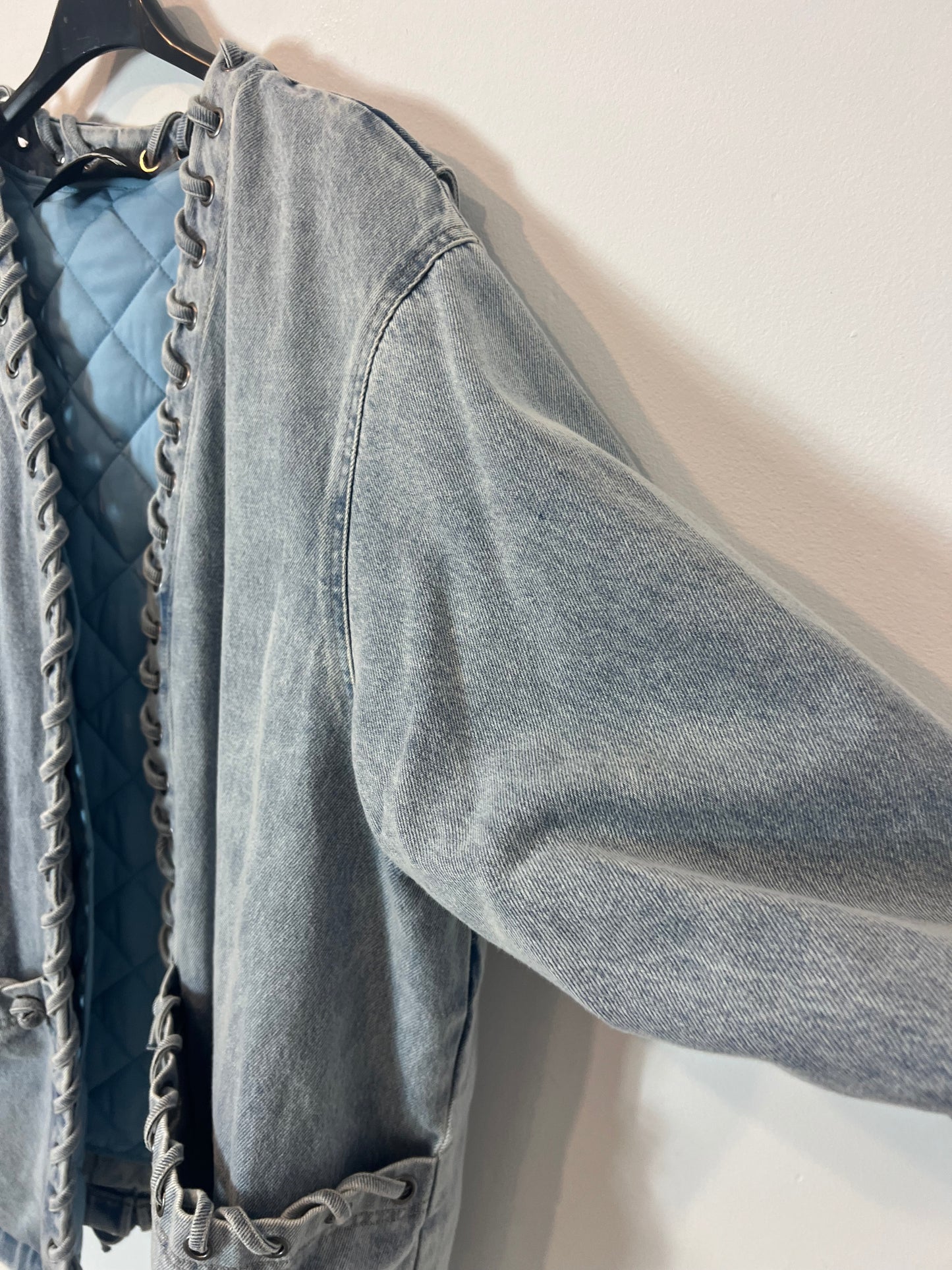 ROTATE. Cazadora vaquera oversized T.s