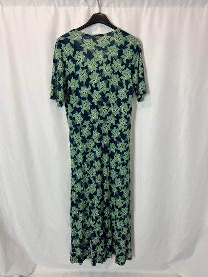 NICE THINGS. Flowy printed maxi dress. TL