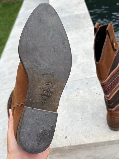 FLAVIO MENORCA. Botas camperas piel y tela