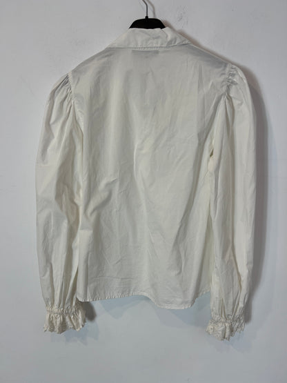 ZARA. Camisa blanca detalles bordado manga larga T.m