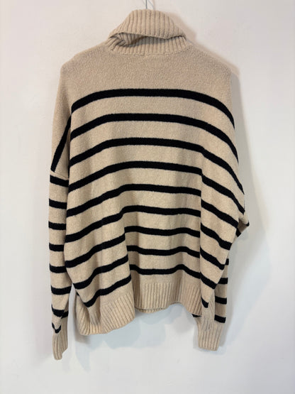 OYSHO. Jersey beige rayas