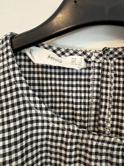 ZARA. Mustard textured back top. TS