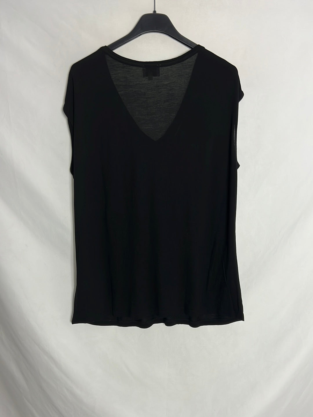 BIMBA Y LOLA. Black sequin T-shirt TM