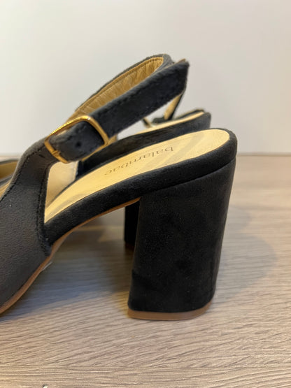 BALAMBAE. Stiletto azul petróleo piel. T 38