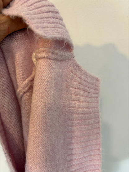ZARA. Chaqueta punto rosa botones perla