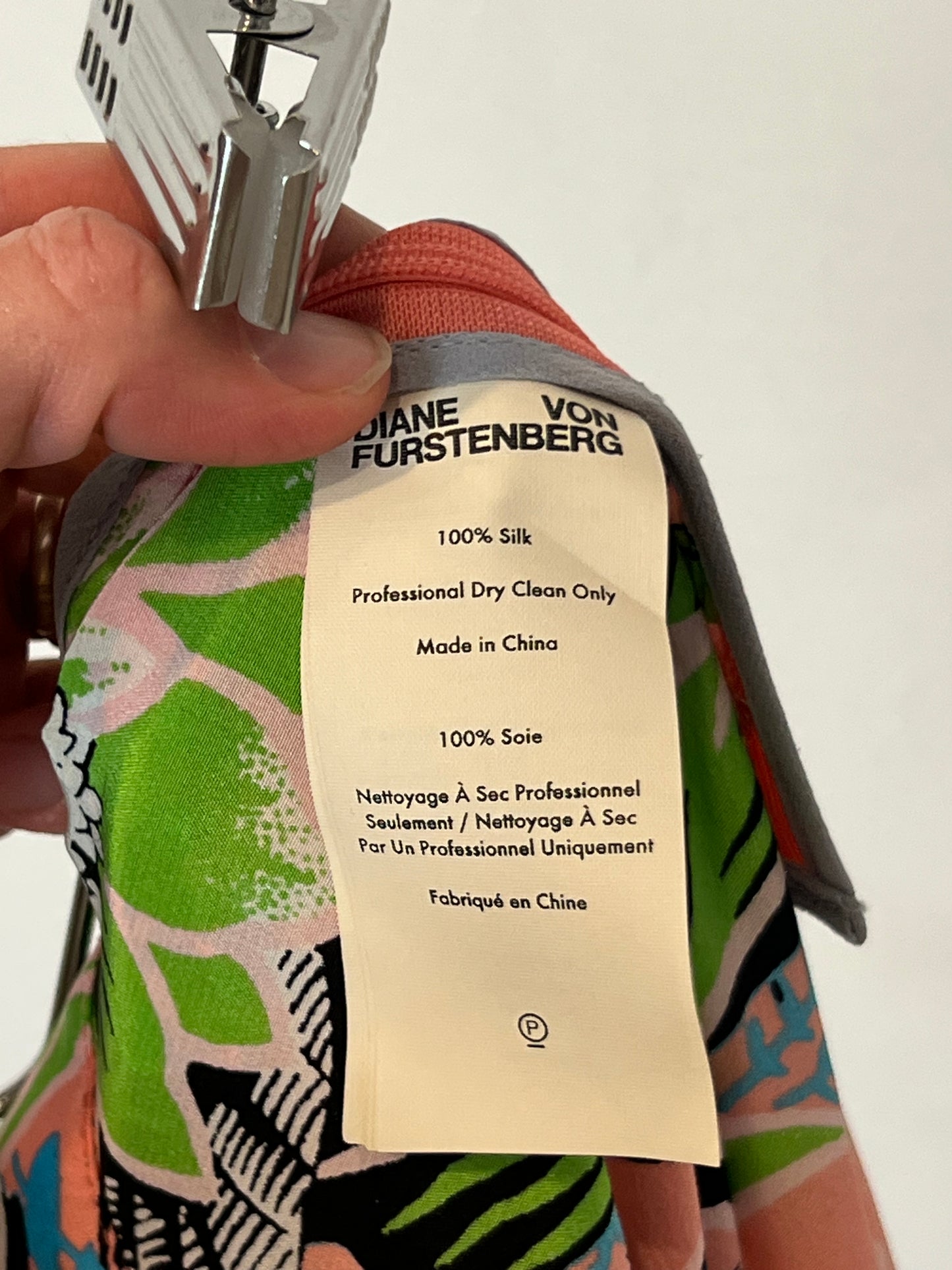 DIANE VON FURSTENBERG. Falda larga estampada seda