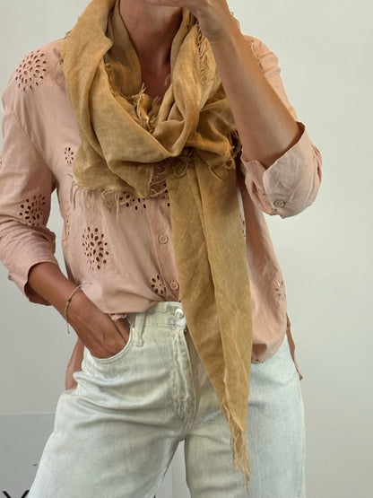 ZADIG & VOLTAIRE. Pañuelo color tierra algodón