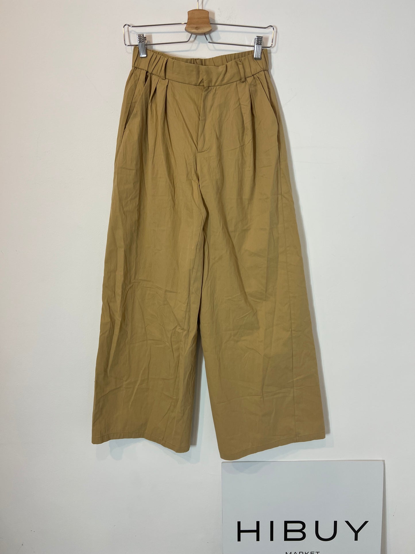 STRADIVARIUS. Camel-colored wide-leg trousers. Size 36