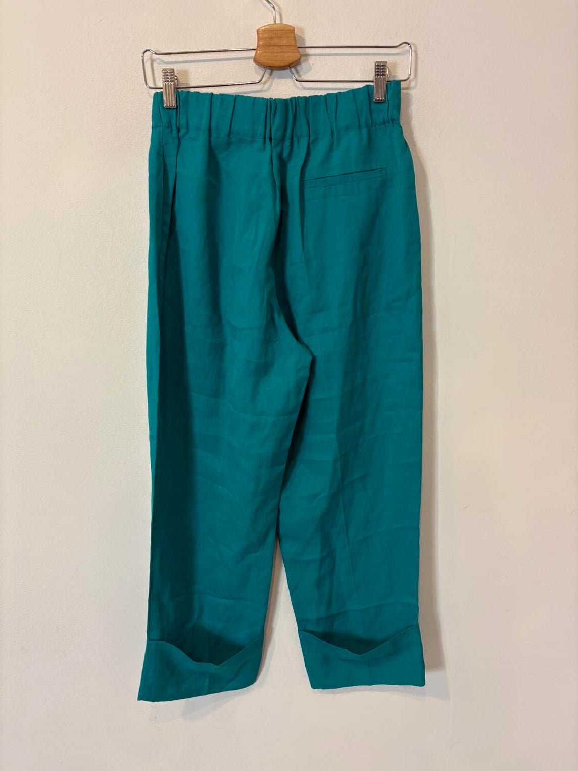 ZARA. Pantalón turquesa fluido