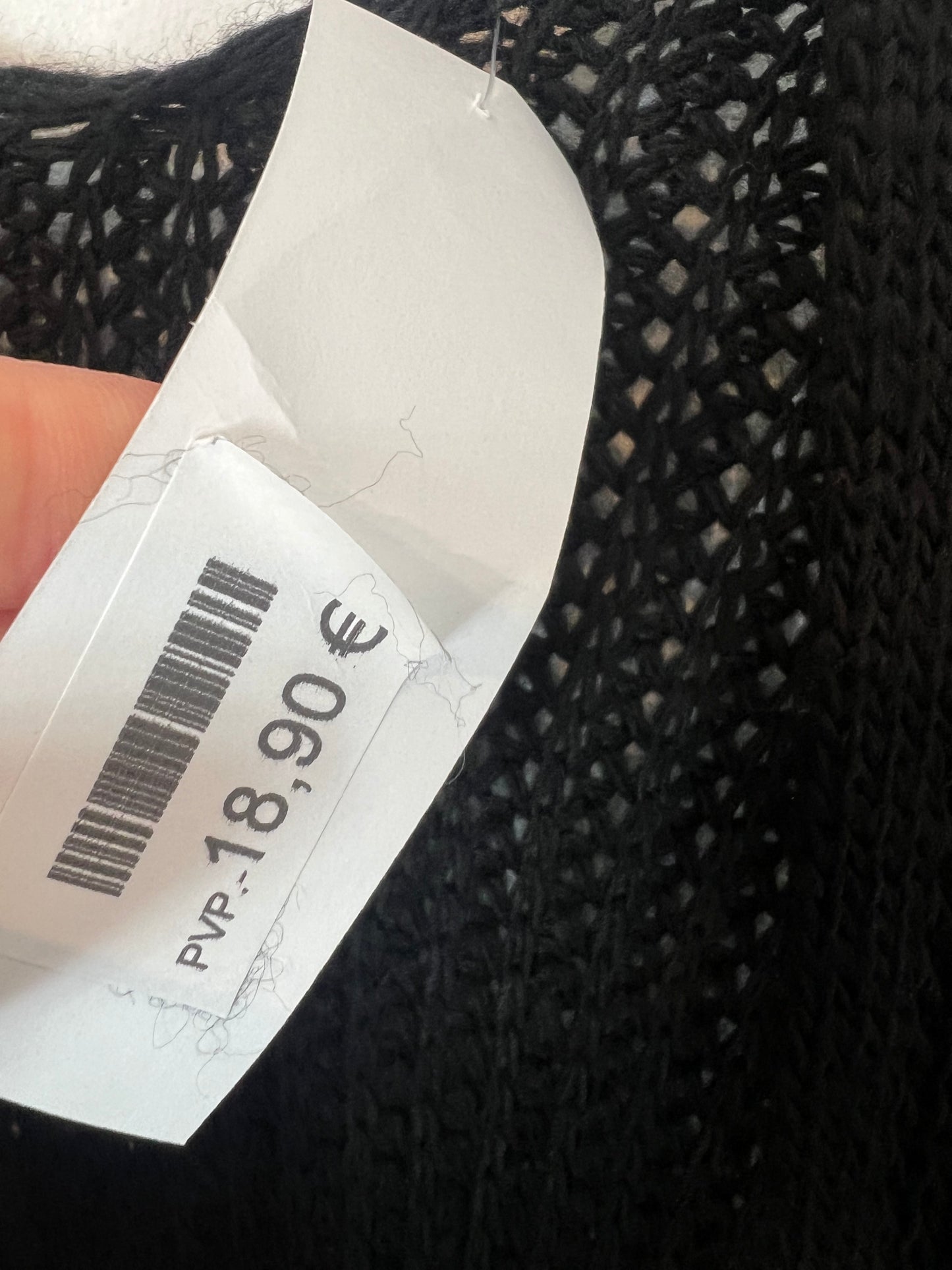 OTRAS. Cárdigan negro bolsillos. T M