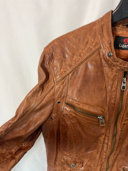 LUJANS. Chaqueta piel marrón. T 46 (S)
