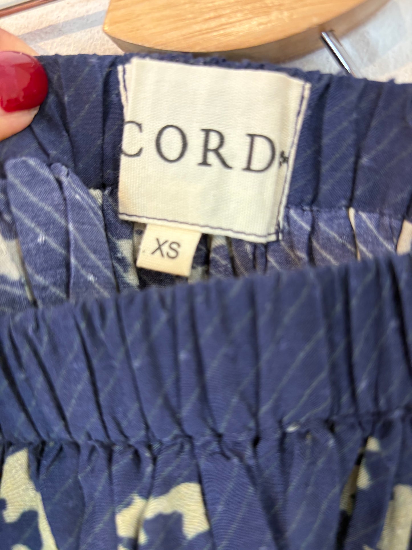 CORD. Falda larga azul estampada