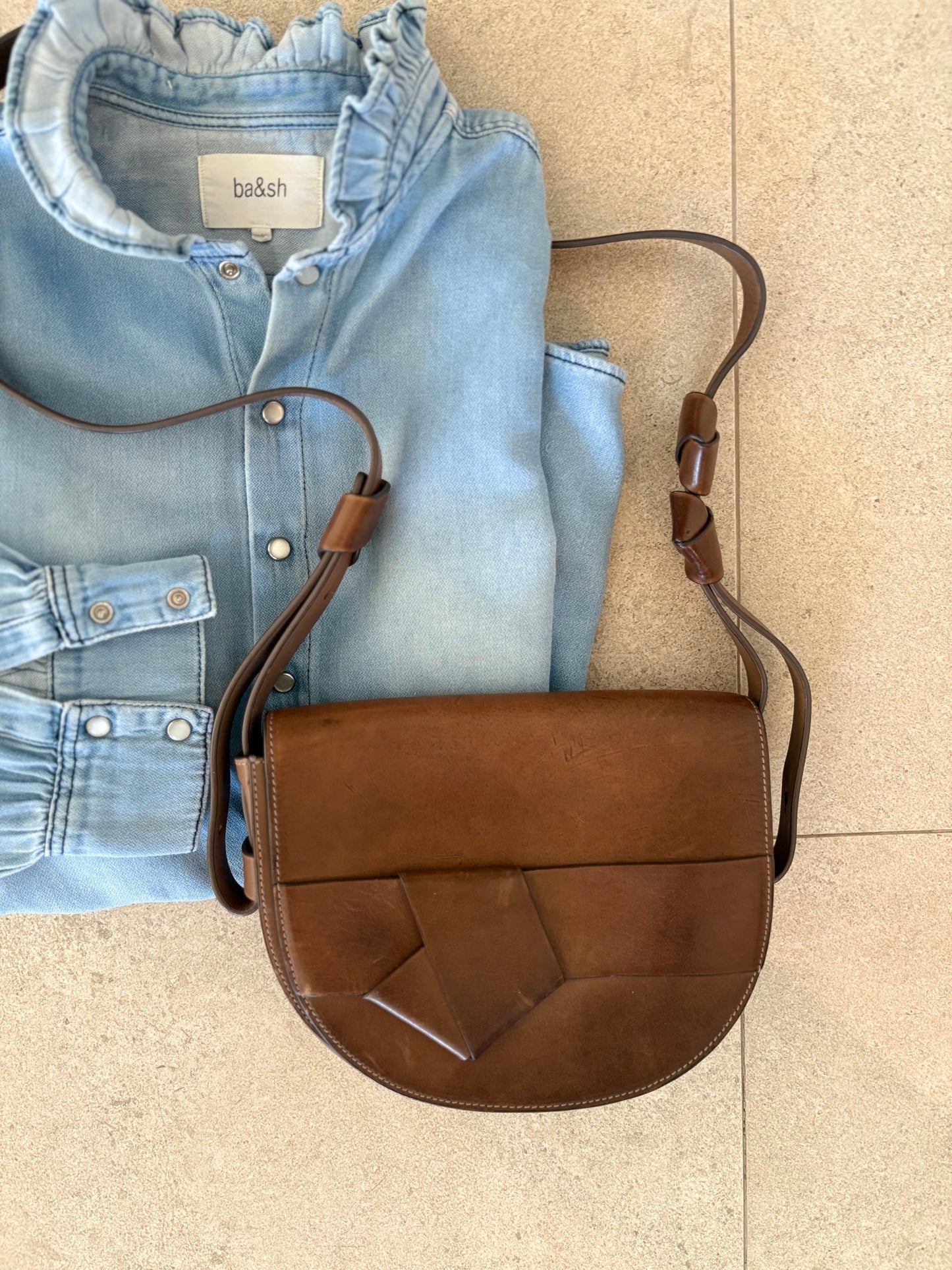 MALABABA. Bolso marrón piel asa larga