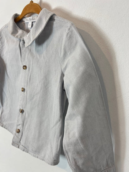 OTRAS. Camisa gris claro textura. T 2 años