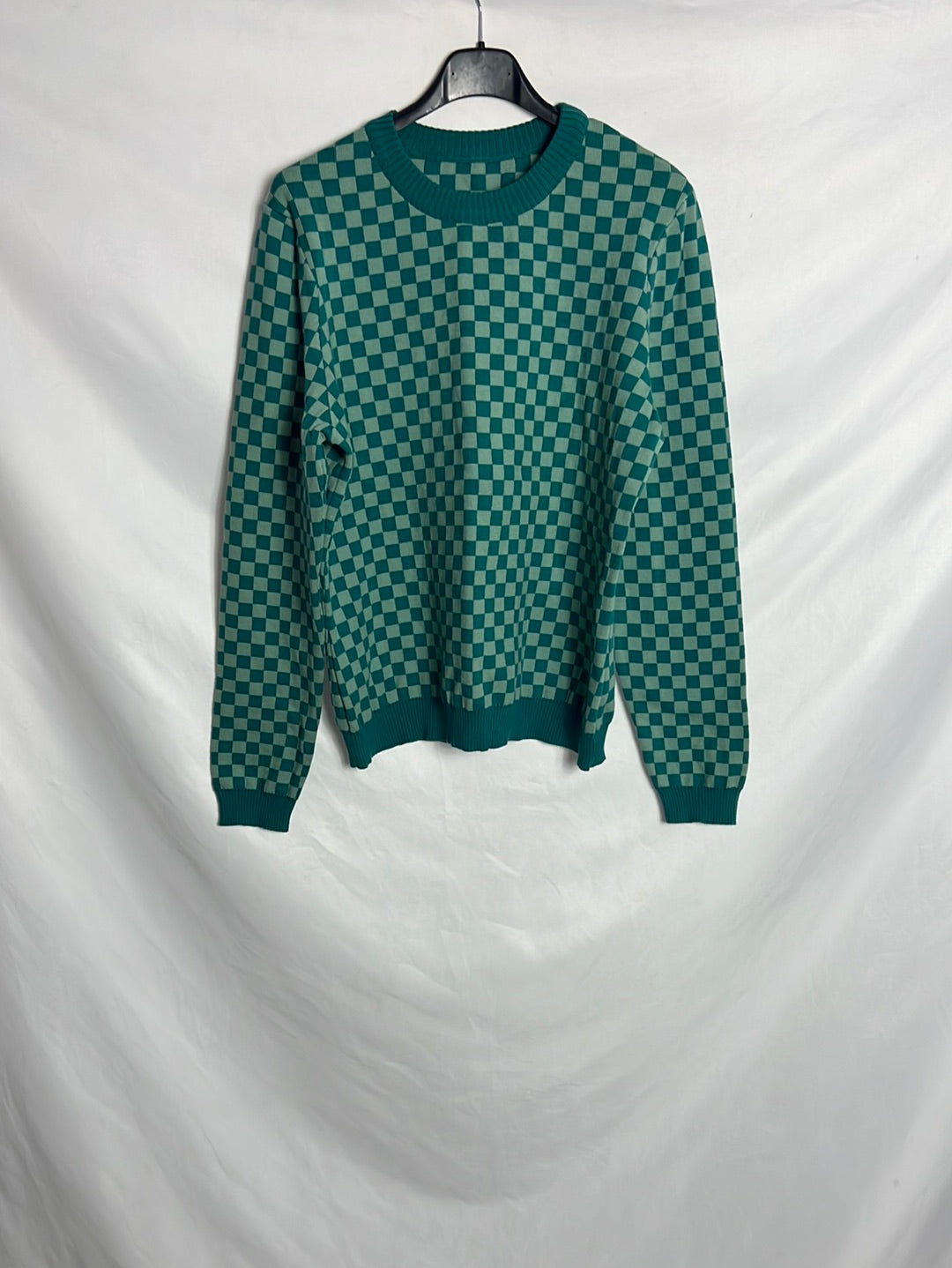 WENDY'S LITTLE HOUSE. Green checked cotton sweater. TM
