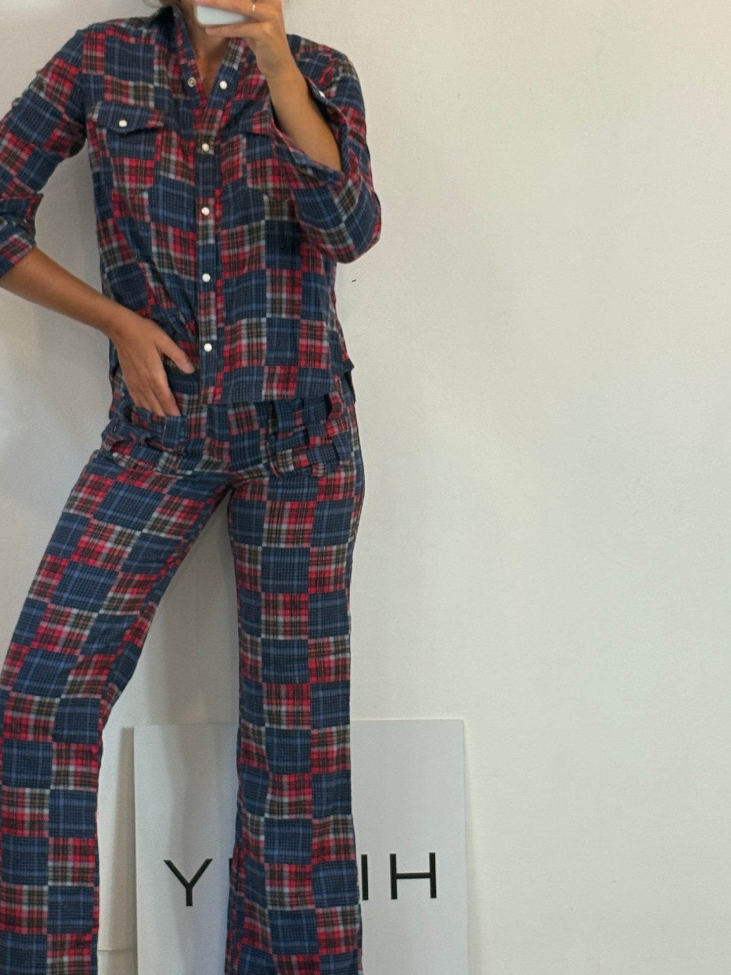 JOSEPHINE. Checkered cotton trousers with pocket detail. TS