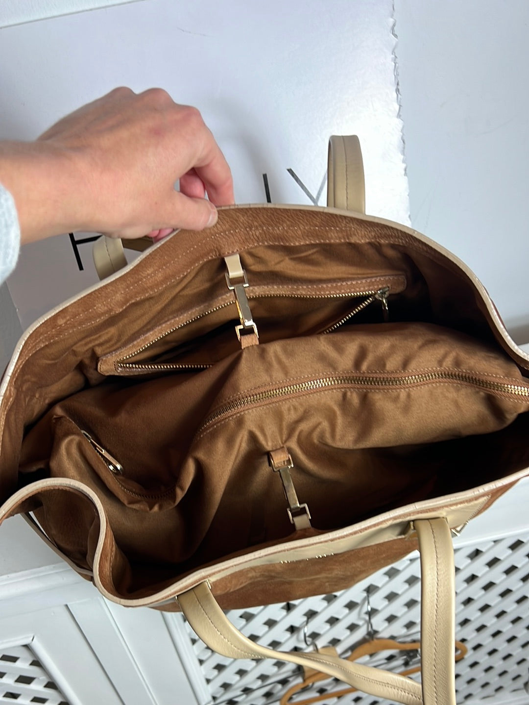 UTERQÜE. Bolso shopper piel bicolor (TARA)