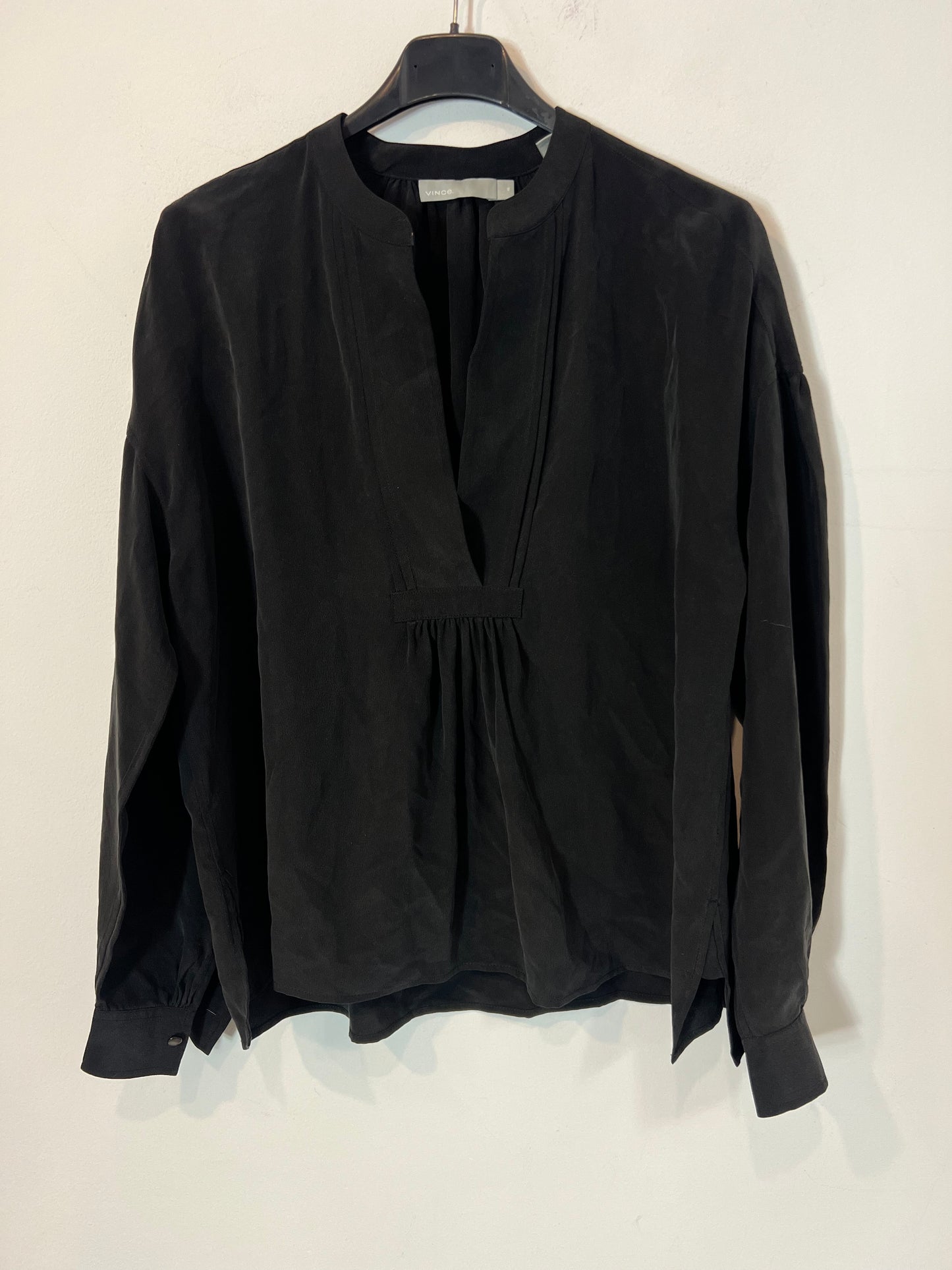 VINCE. Black fluid silk blouse T.xs