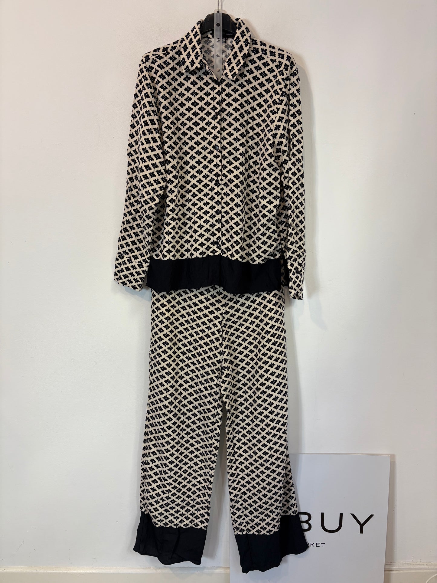 Total look camisa y pantalón fluidos - Main Image