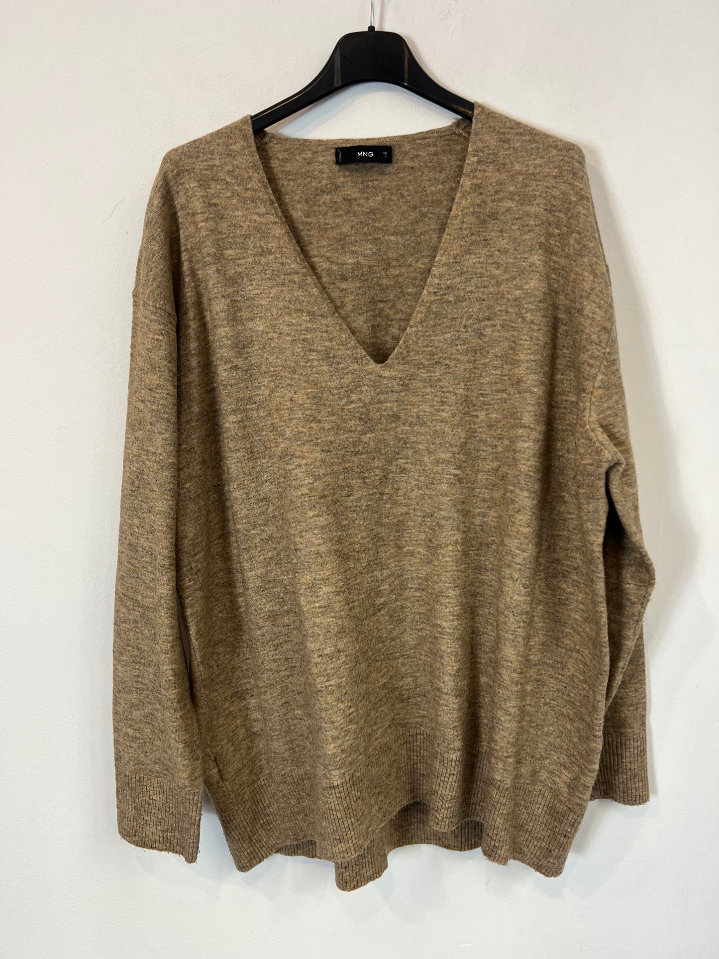 MANGO. Heathered beige sweater. TM